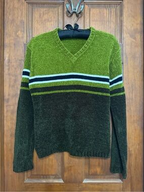 JAMIE SCOTT VELOUR SWEATER SIZE LARGE